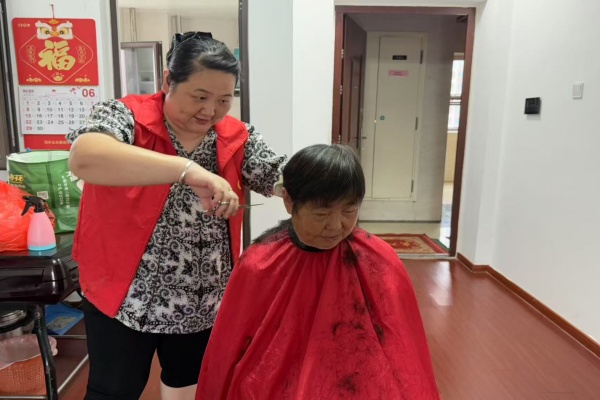 骆岗街道高王社区：“三维发力”引领基层治理提质增效